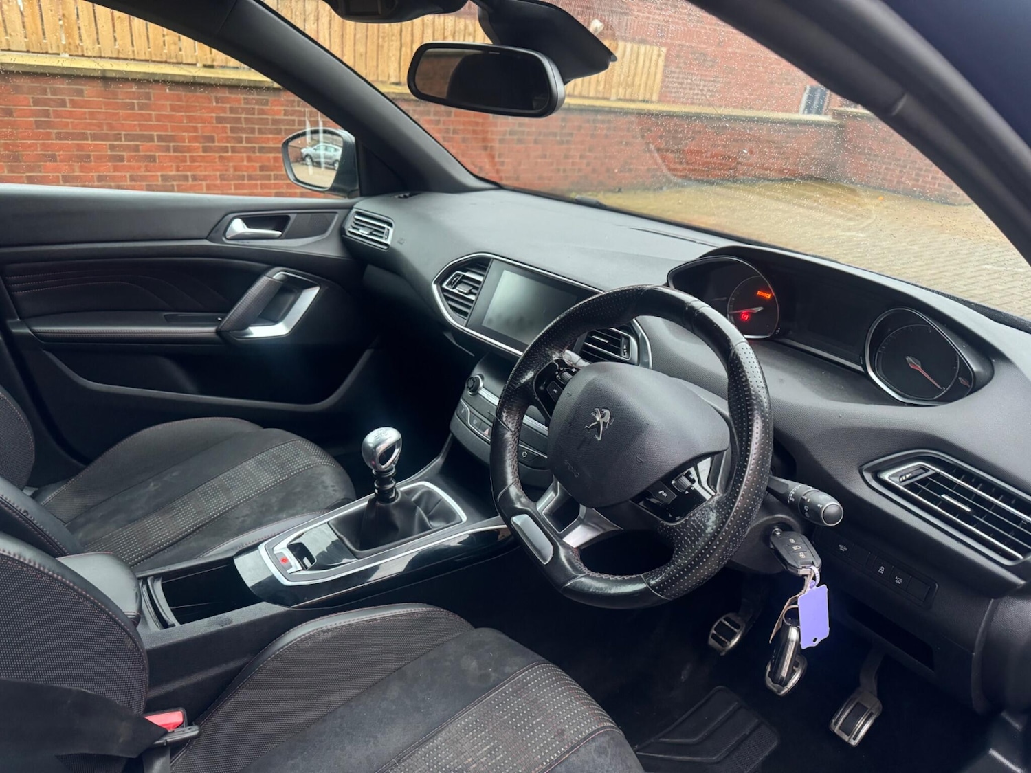 Used Peugeot 308 2016 for sale - 77411330: Photo 9