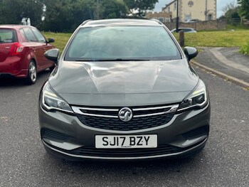 Used Vauxhall Astra 2017 for sale - 78946979: Photo