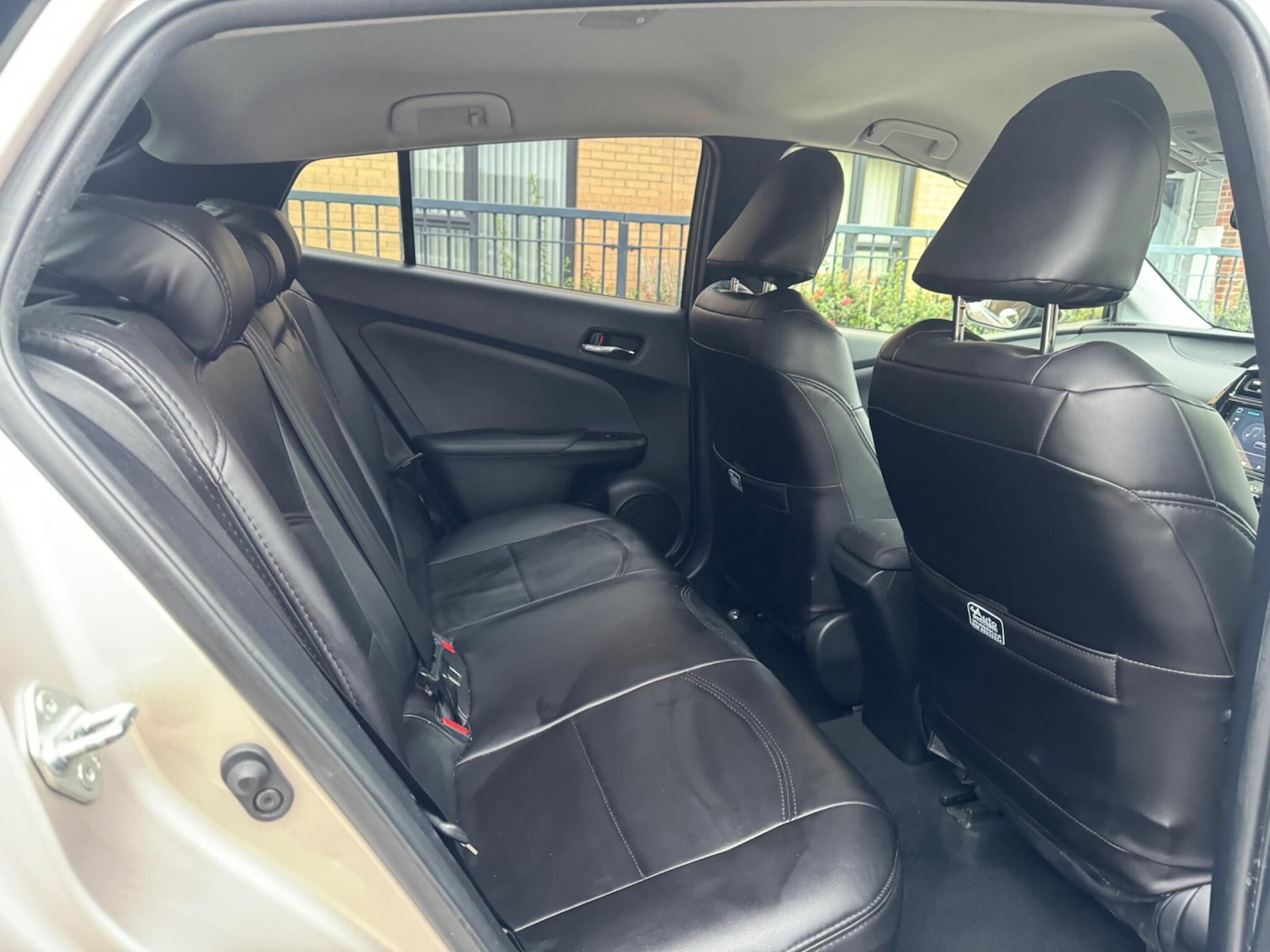 Used Toyota Prius 2023 for sale - 76314473: Photo 10