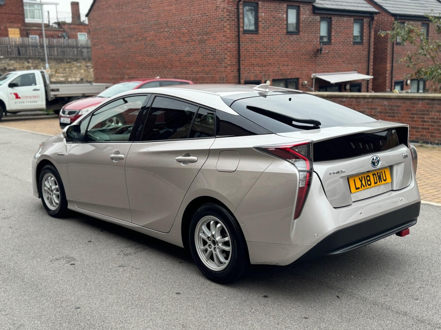 Used Toyota Prius for sale - 76995579: Photo 4