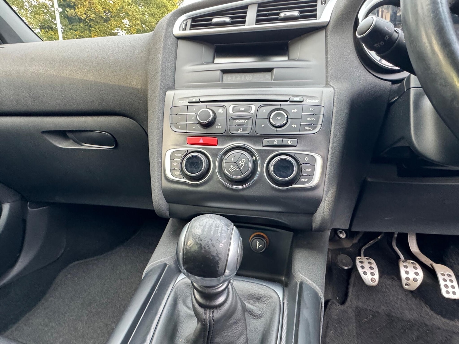 Used Citroen DS4 2011 for sale - 76425424: Photo 10