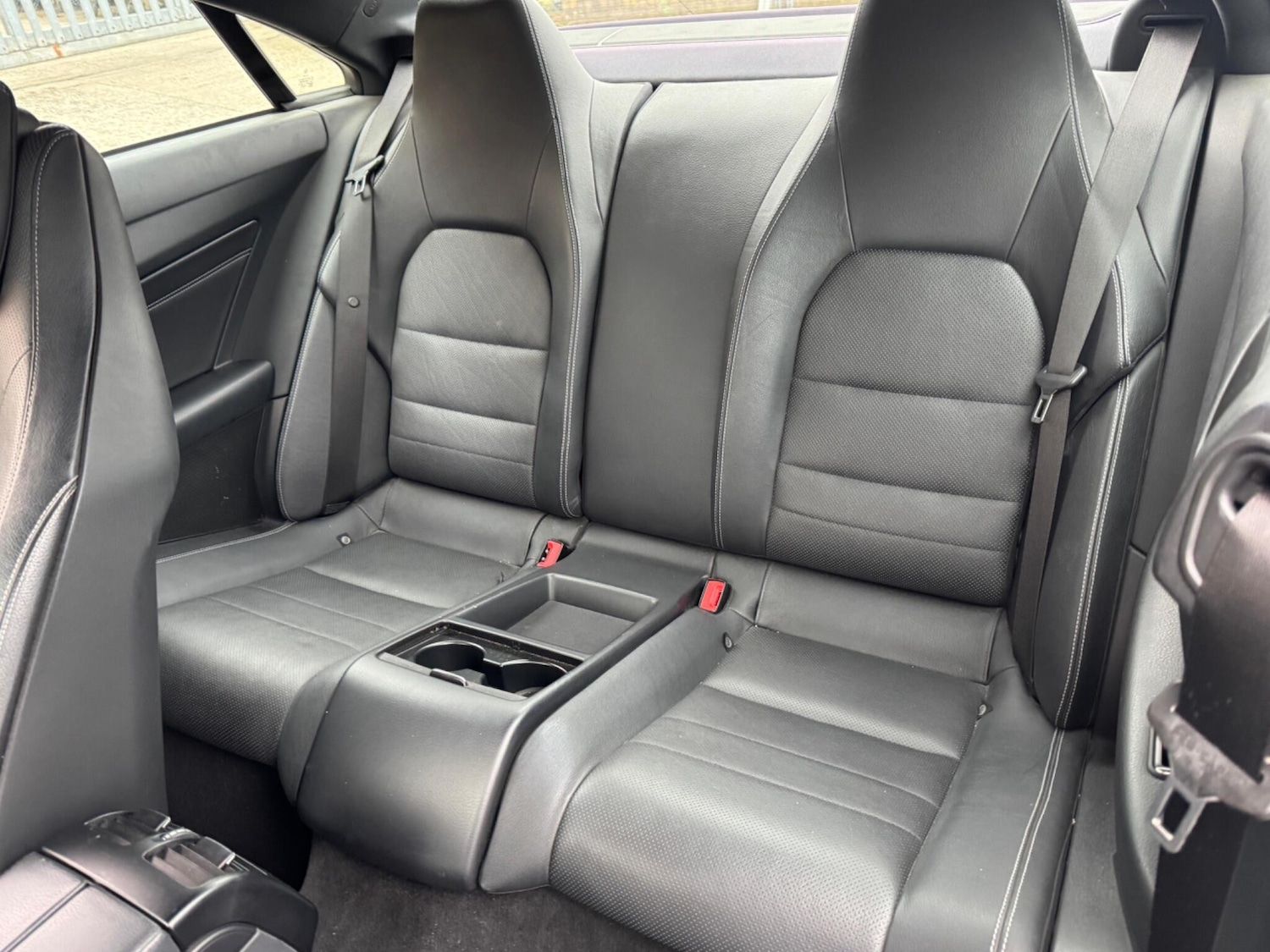 Used Mercedes-Benz E Class for sale - 77598900: Photo 15