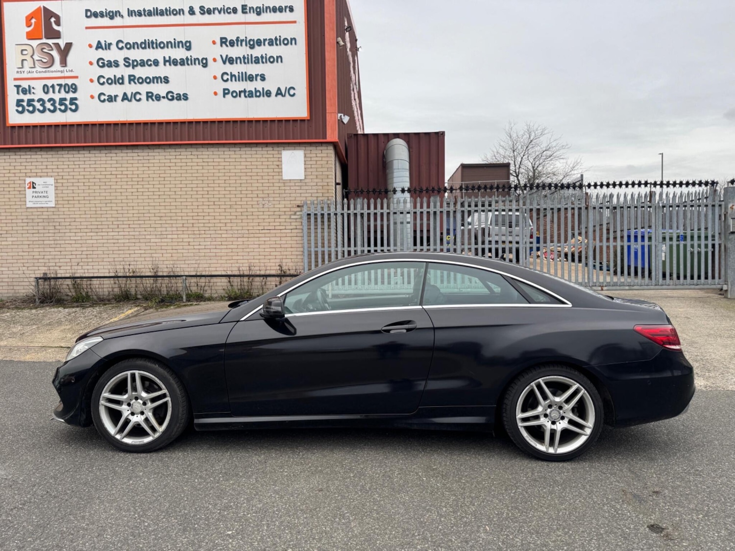 Used Mercedes-Benz E Class for sale - 77598900: Photo 7