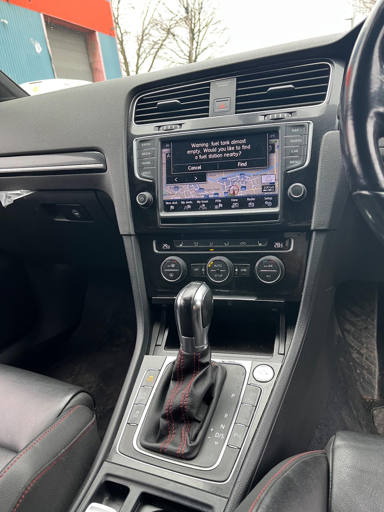 Used Volkswagen Golf 2013 for sale - 77410861: Photo 7