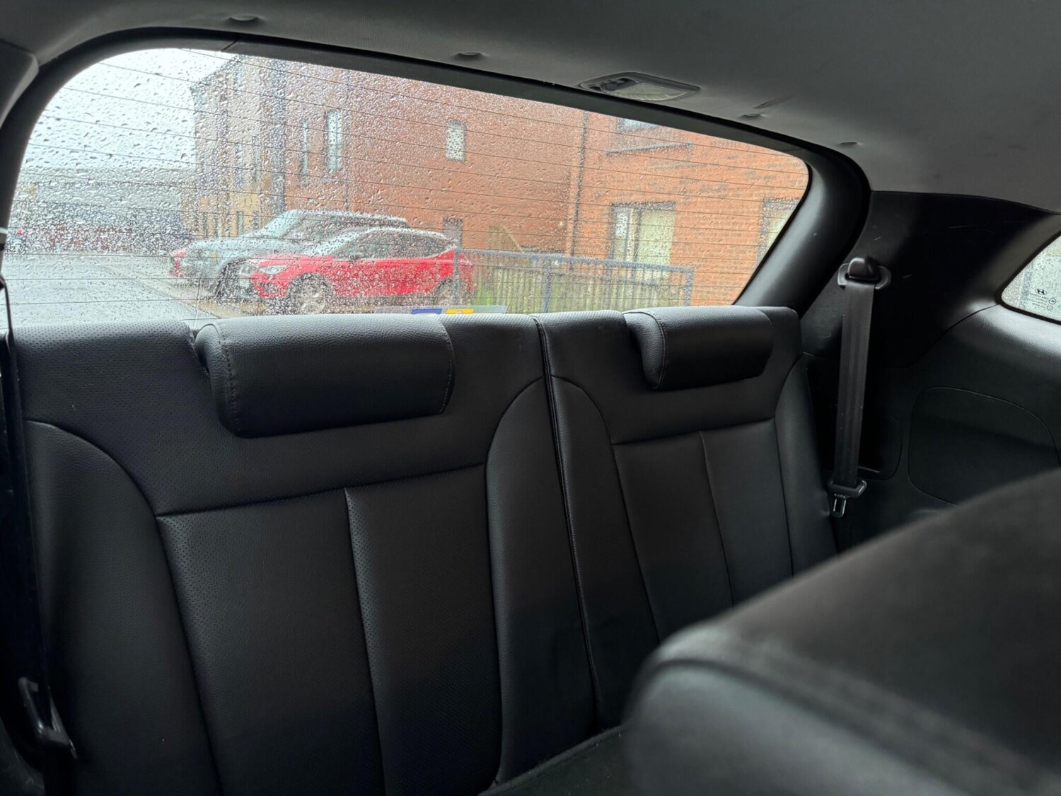 Used Hyundai Santa Fe for sale - 77484143: Photo 11