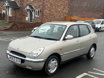 Used Daihatsu Sirion 2000 for sale - 77793946: Photo