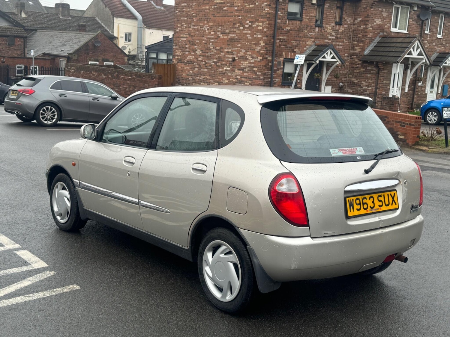 Used Daihatsu Sirion 2000 for sale - 77793946: Photo 3
