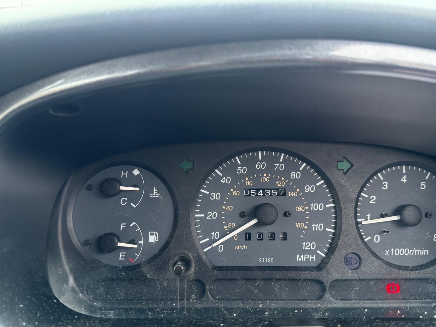 Used Daihatsu Sirion 2000 for sale - 77793946: Photo 9