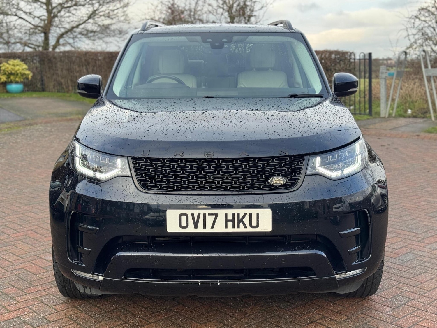 Used Land Rover Discovery 2017 for sale - 77411549: Photo 2