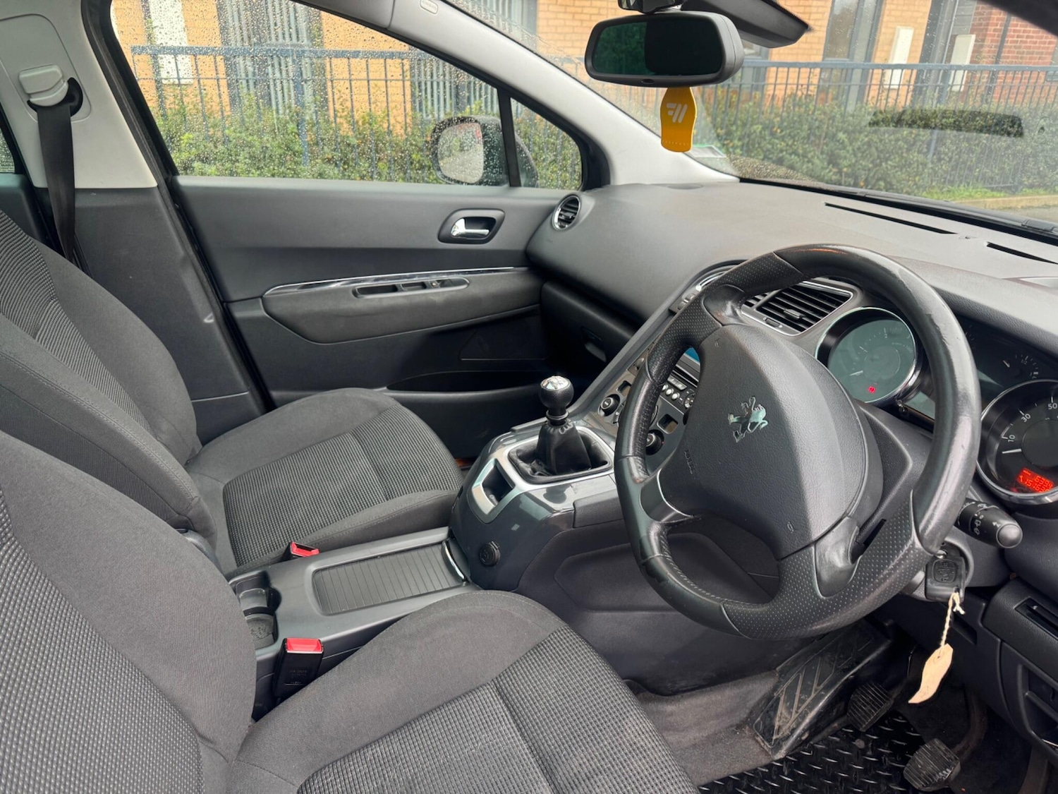 Used Peugeot 5008 2012 for sale - 77279164: Photo 16