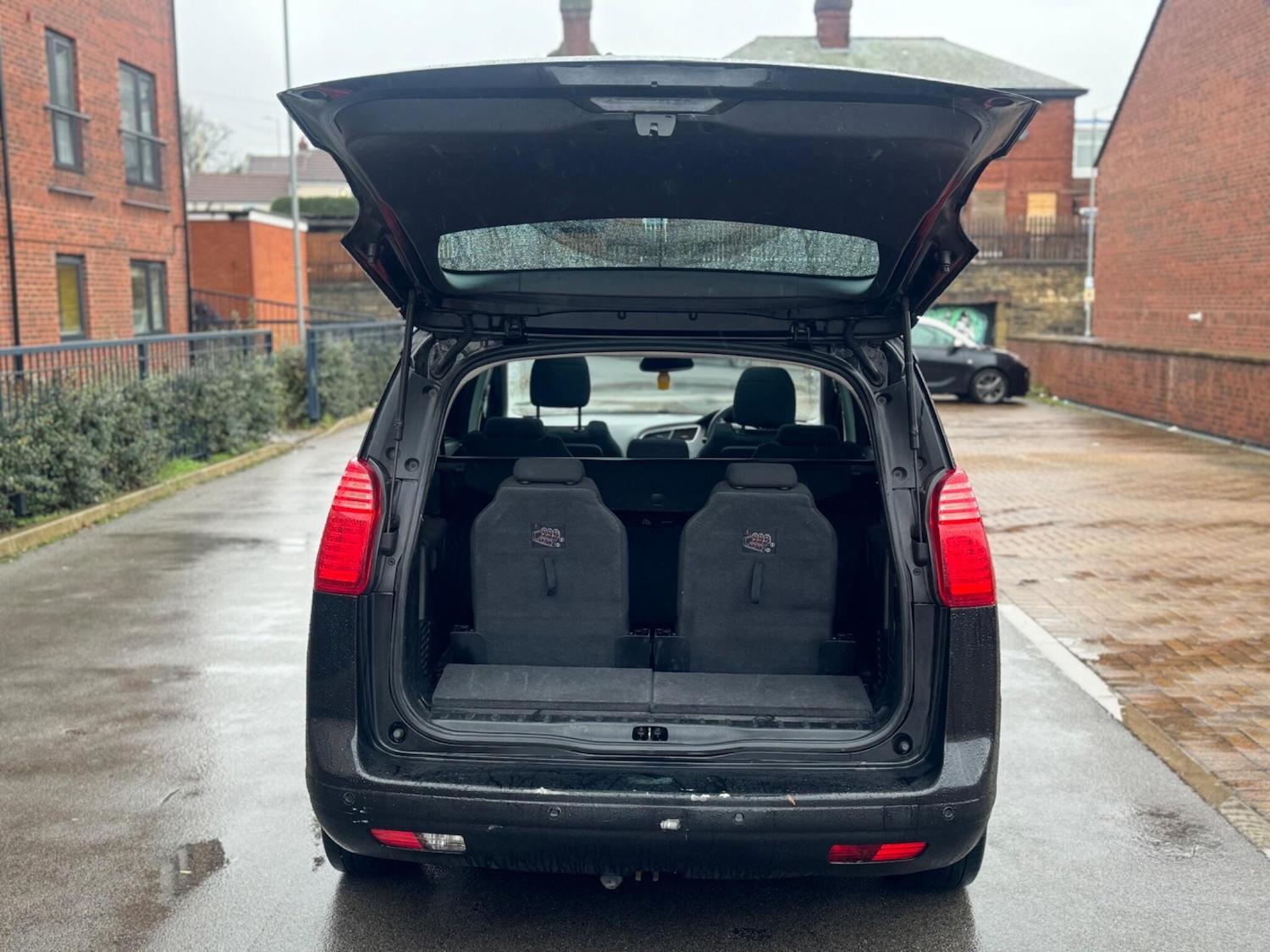 Used Peugeot 5008 2012 for sale - 77279164: Photo 9