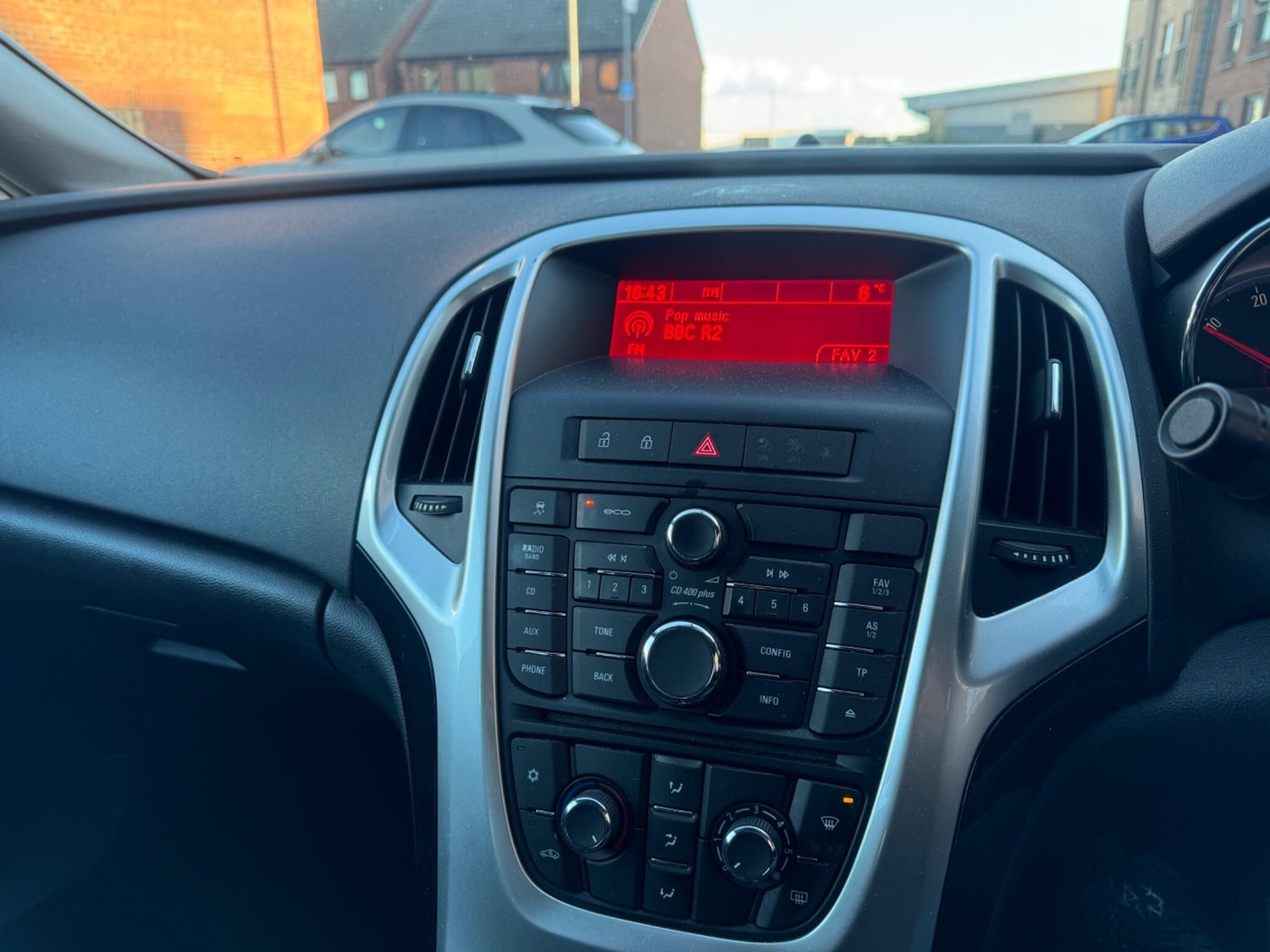 Used Vauxhall Astra 2015 for sale - 77909040: Photo 10