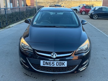 Used Vauxhall Astra 2015 for sale - 77909040: Photo