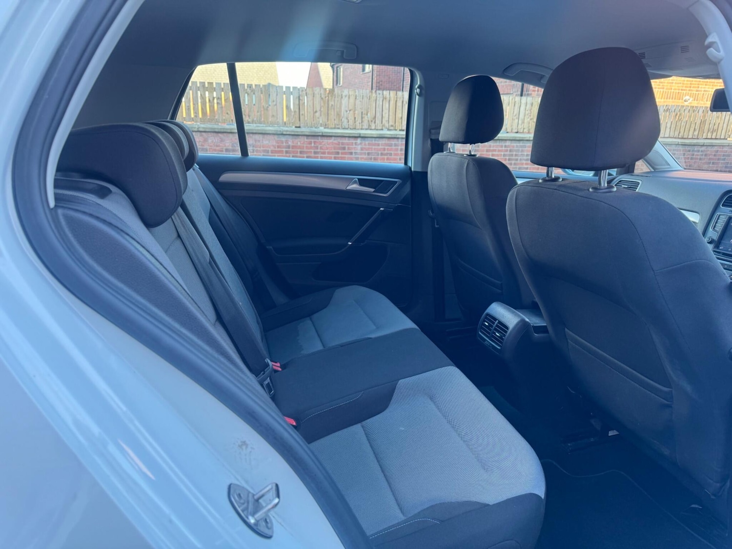 Used Volkswagen Golf 2014 for sale - 77908989: Photo 10