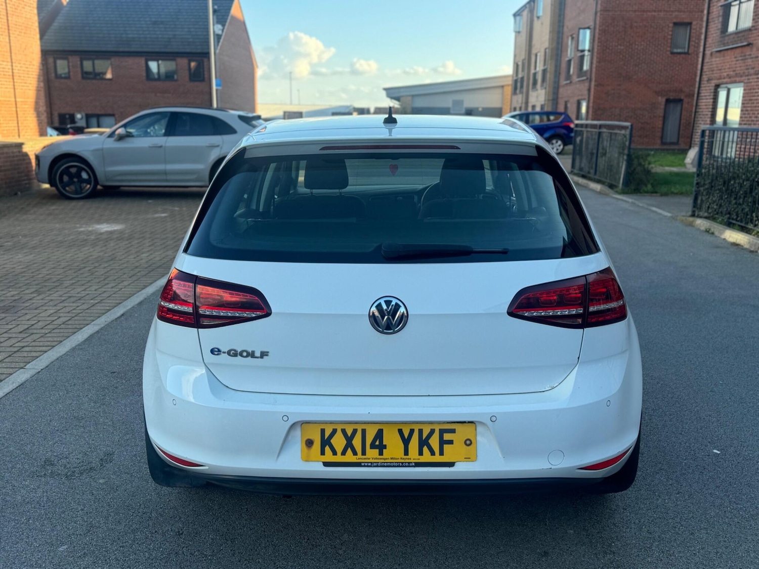 Used Volkswagen Golf 2014 for sale - 77908989: Photo 5