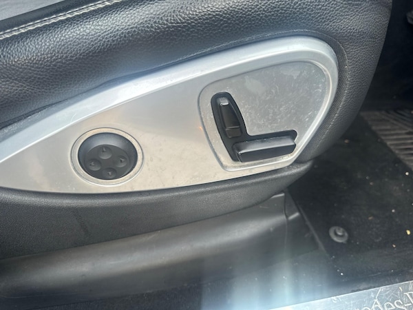 Used Mercedes-Benz M-Class 2010 for sale - 76175232: Photo 12