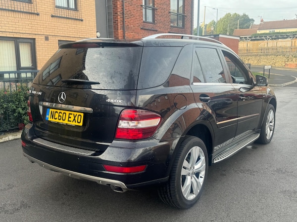 Used Mercedes-Benz M-Class 2010 for sale - 76175232: Photo 7