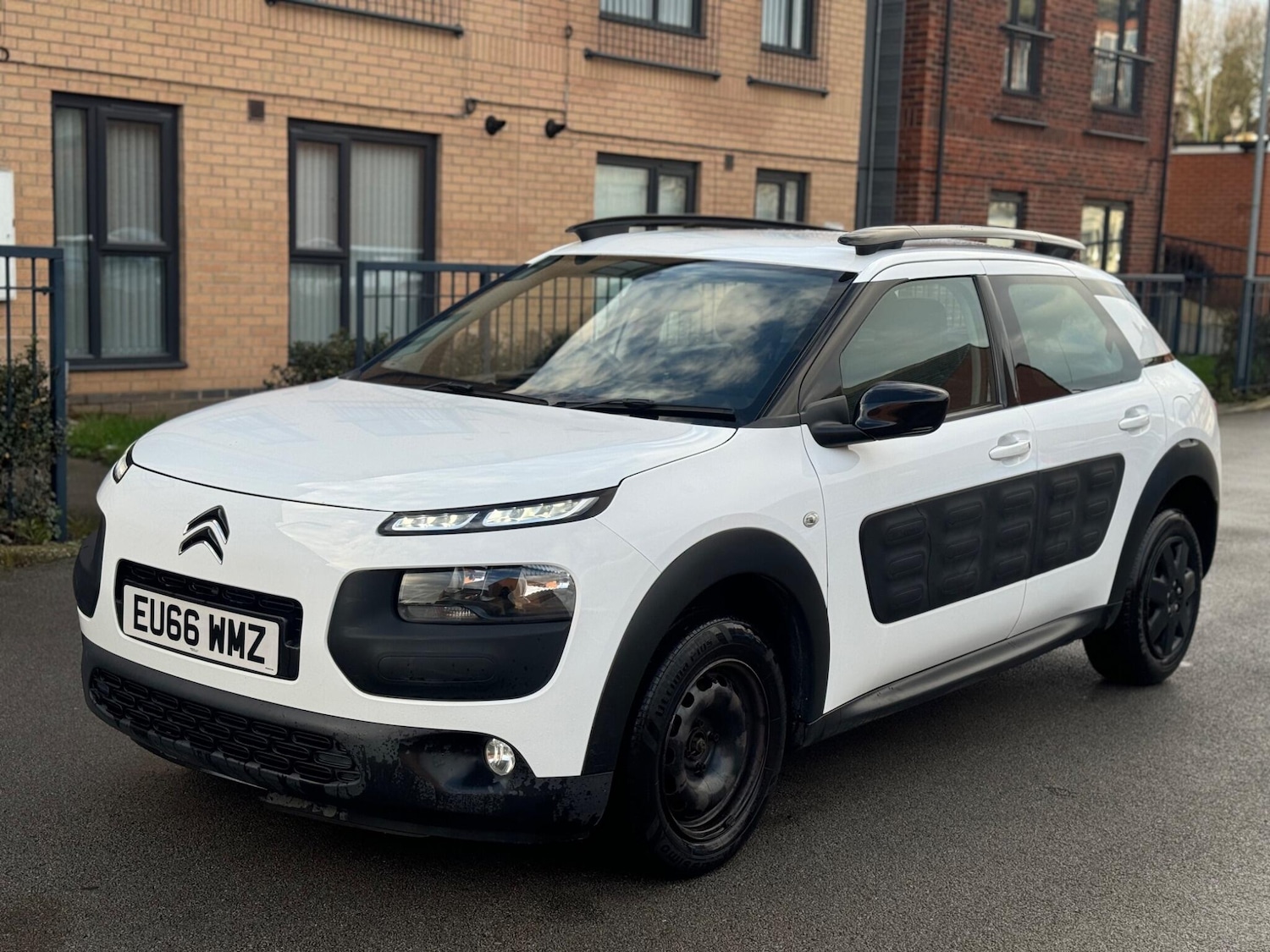 Used Citroen C4 Cactus for sale - 77705497: Photo 3