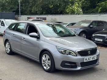 Used Peugeot 308 2017 for sale - 79361269: Photo