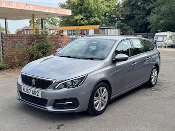 Used Peugeot 308 2017 for sale - 79361269: Photo