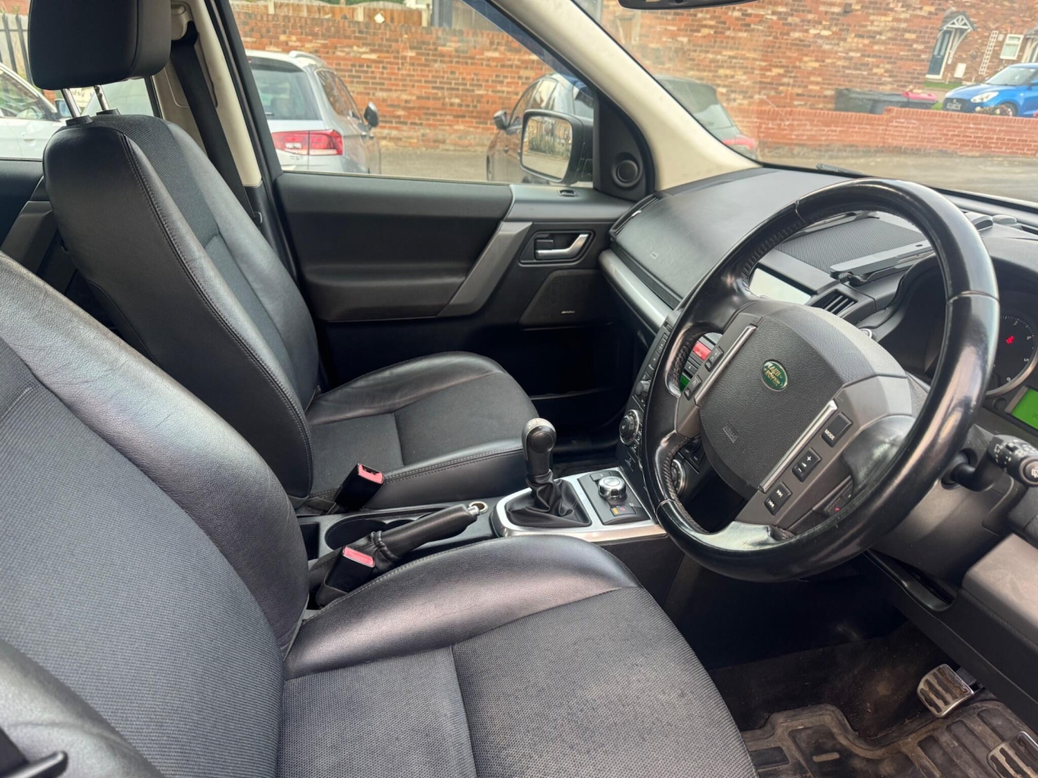 Used Land Rover Freelander 2010 for sale - 76484647: Photo 9