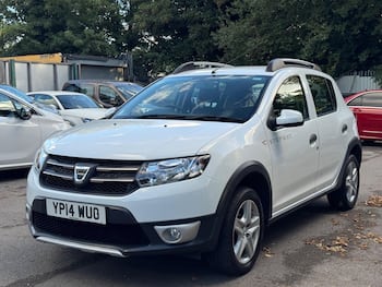 Used Dacia Sandero Stepway 2014 for sale - 79847760: Photo