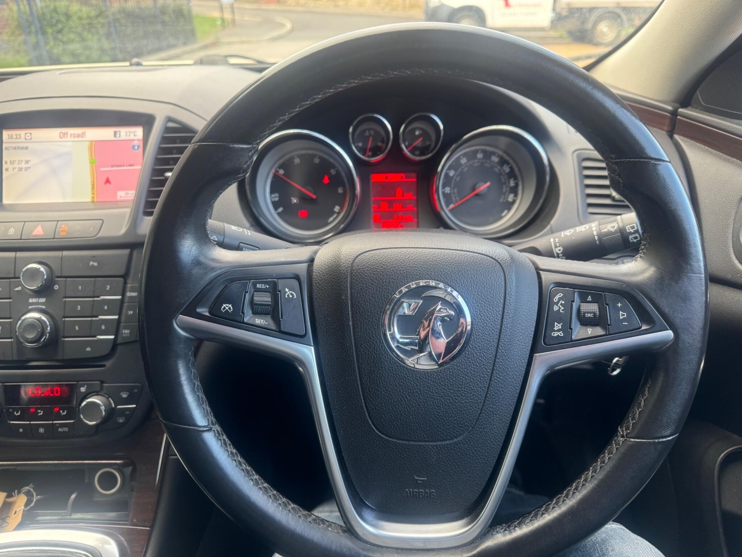 Used Vauxhall Insignia 2011 for sale - 76996061: Photo 14