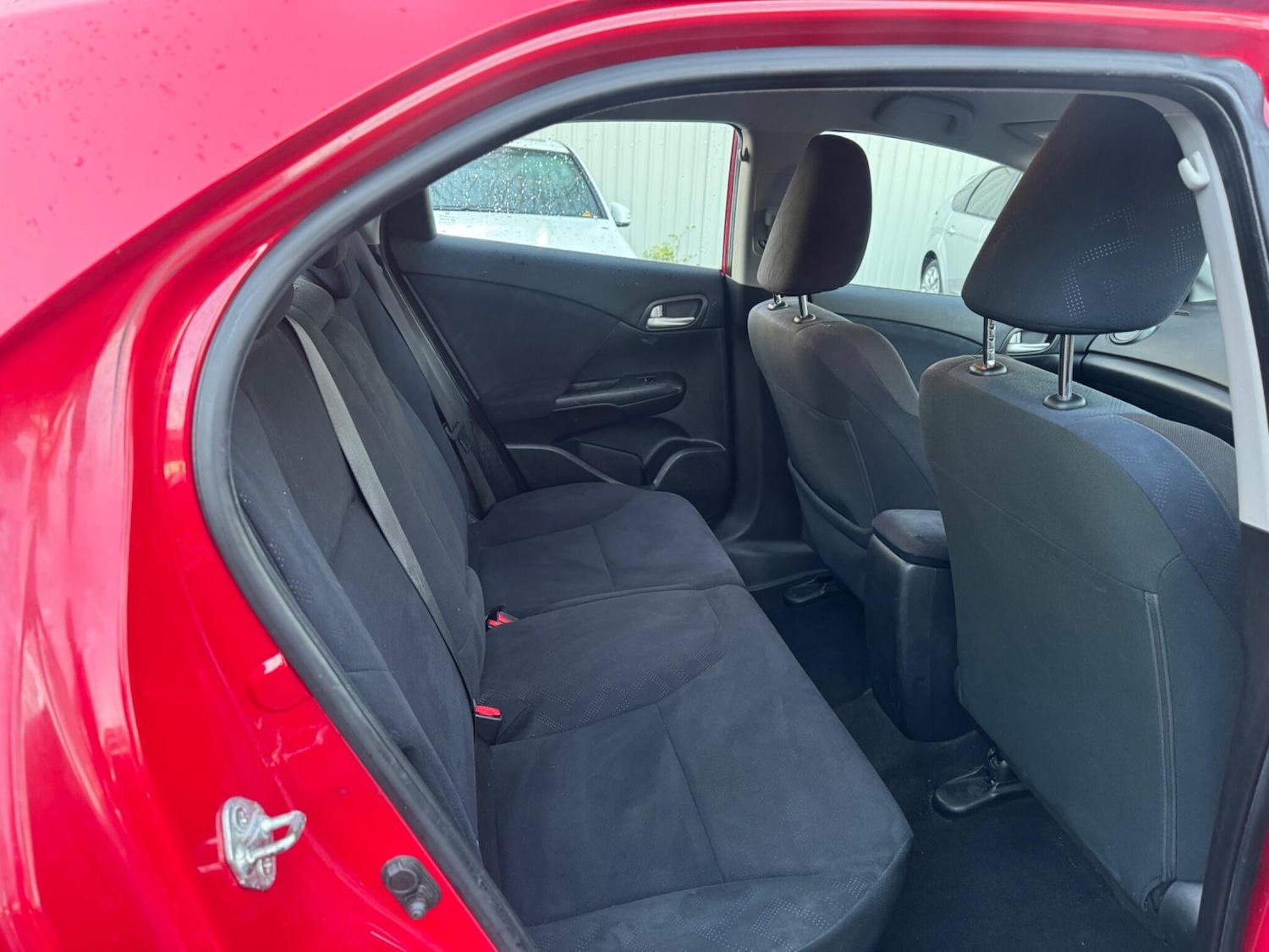 Used Honda Civic 2012 for sale - 76742853: Photo 10