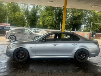Used BMW 5 Series 2006 for sale - 76012269: Photo