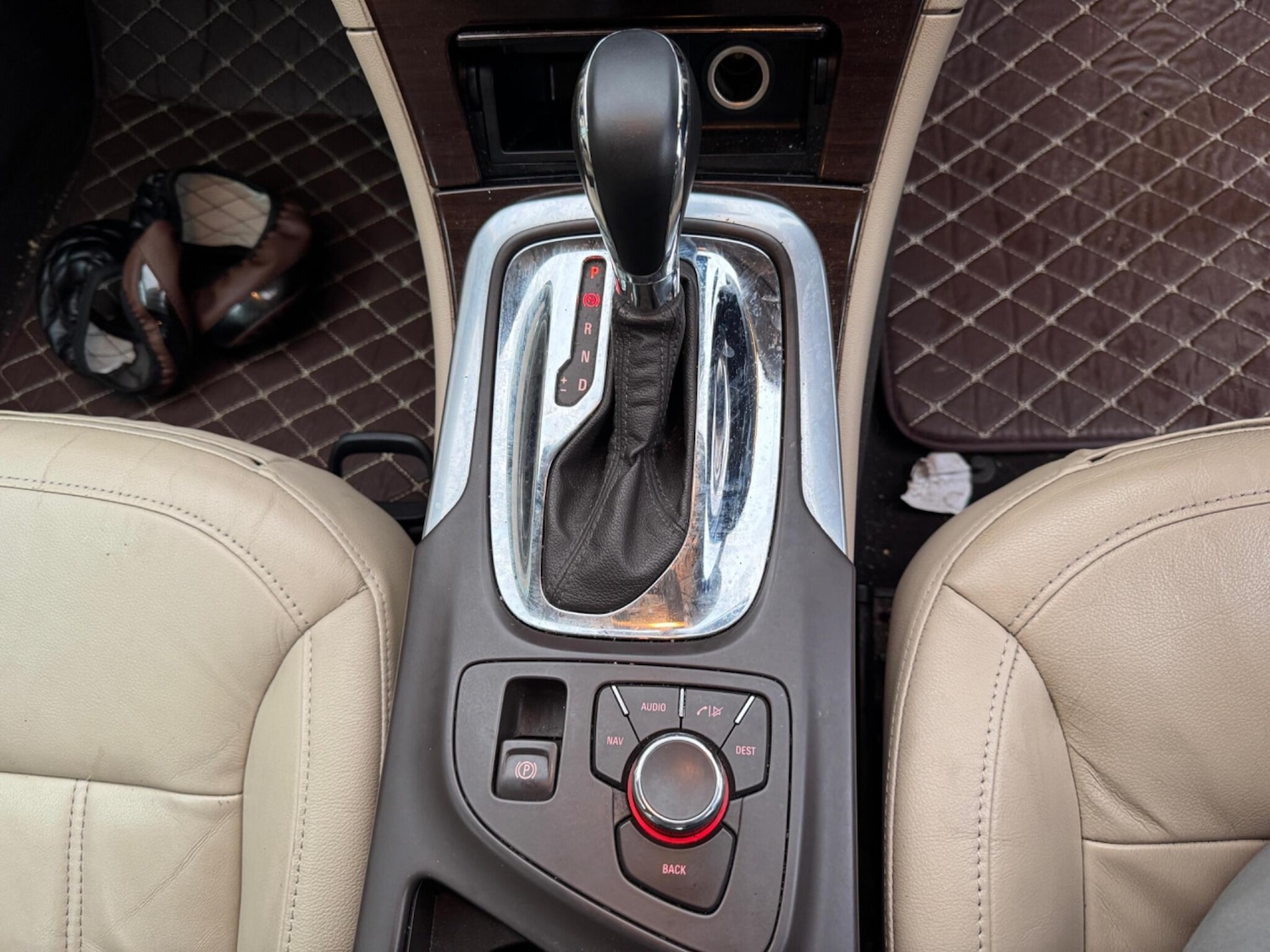 Used Vauxhall Insignia 2009 for sale - 77040473: Photo 10