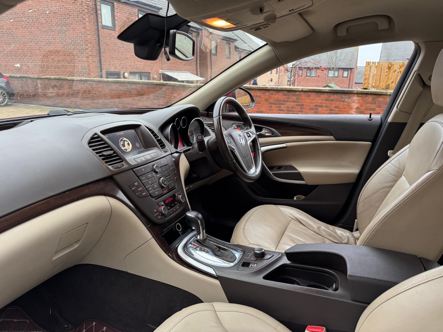 Used Vauxhall Insignia 2009 for sale - 77040473: Photo 11