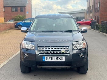 Used Land Rover Freelander 2010 for sale - 76987668: Photo