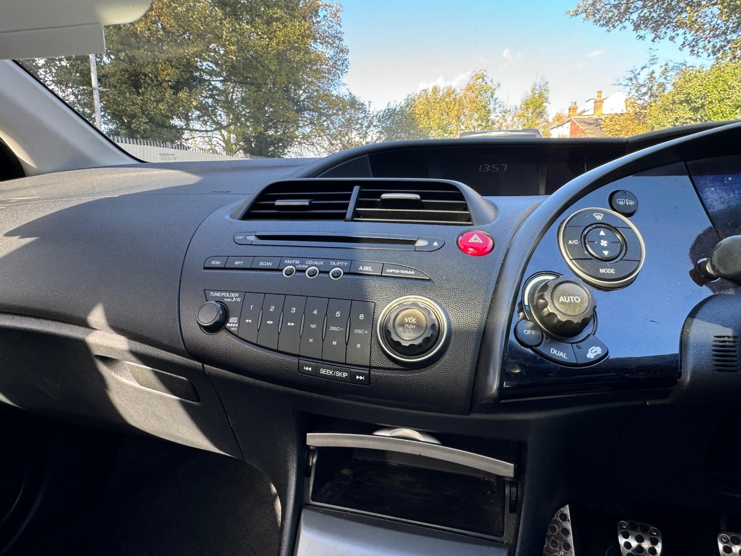 Used Honda Civic 2006 for sale - 76397942: Photo 11