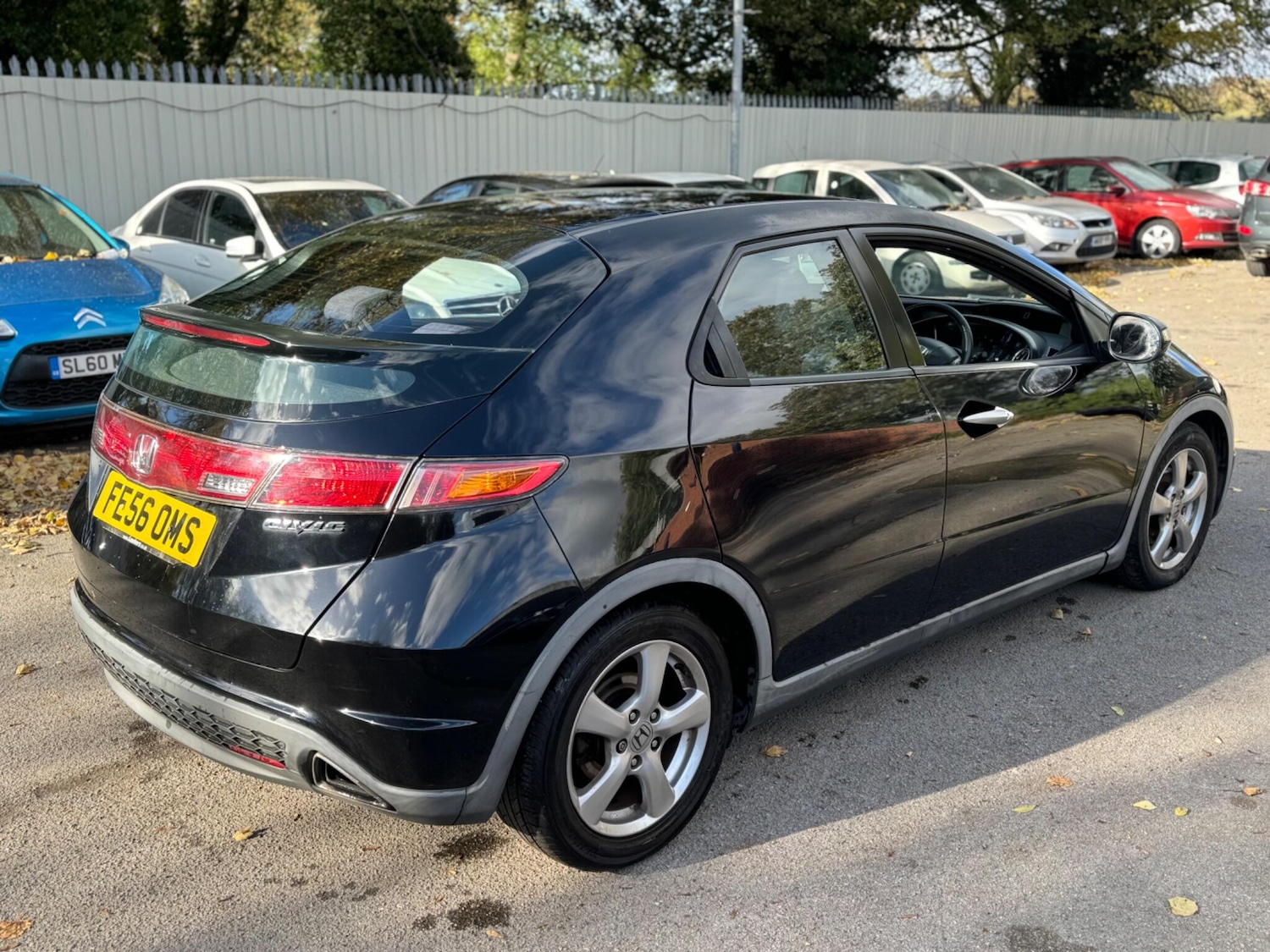 Used Honda Civic 2006 for sale - 76397942: Photo 9