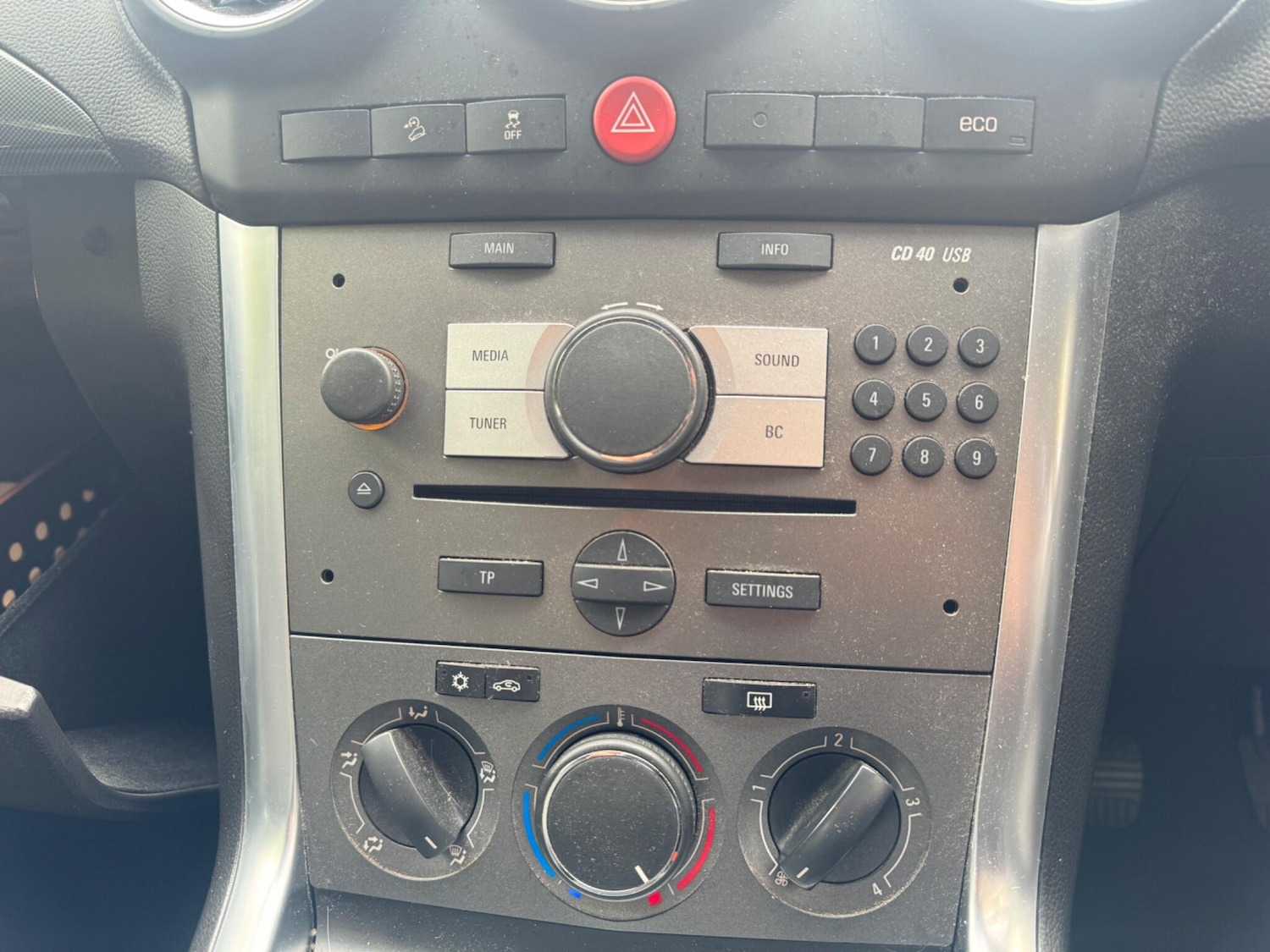 Used Vauxhall Antara 2013 for sale - 76996058: Photo 10