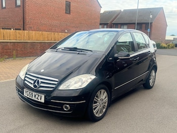 Used Mercedes-Benz A-Class 2009 for sale - 76013670: Photo