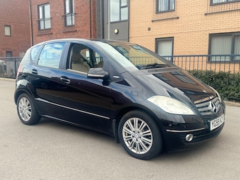 Used Mercedes-Benz A-Class 2009 for sale - 76013670: Photo