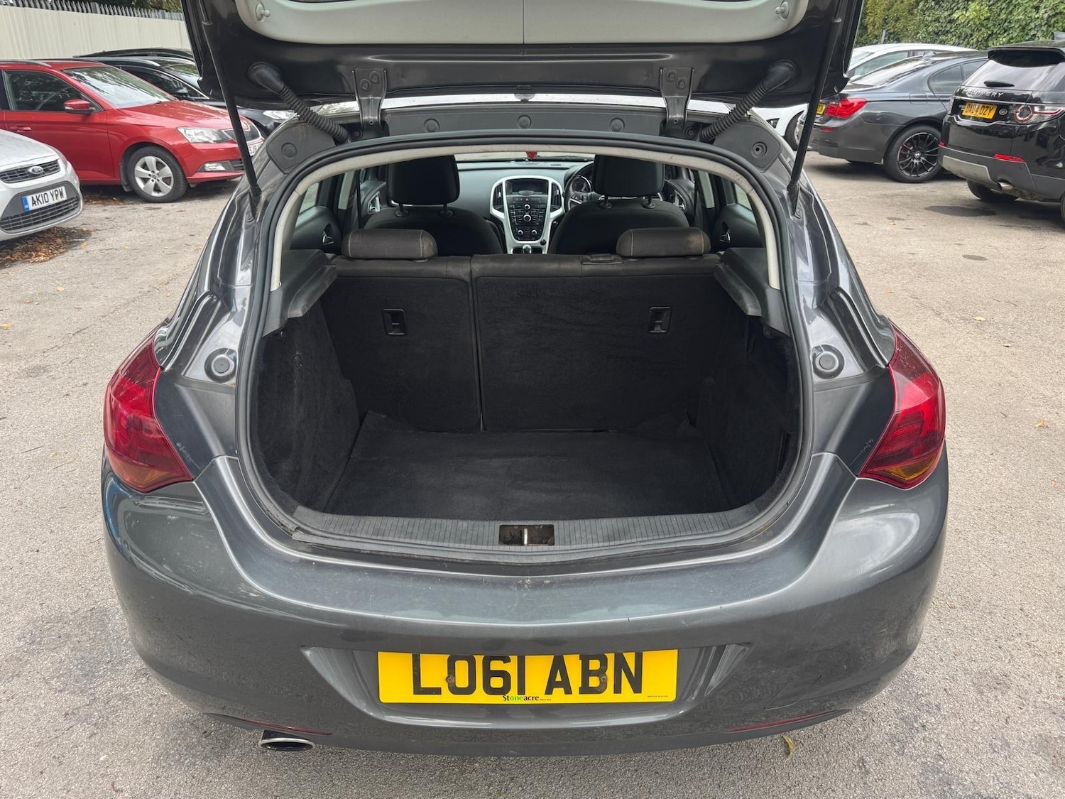 Vehicle 21