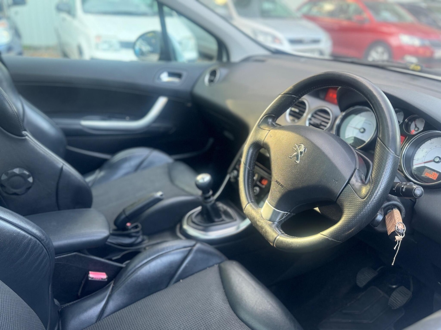 Used Peugeot 308 2011 for sale - 77119741: Photo 8