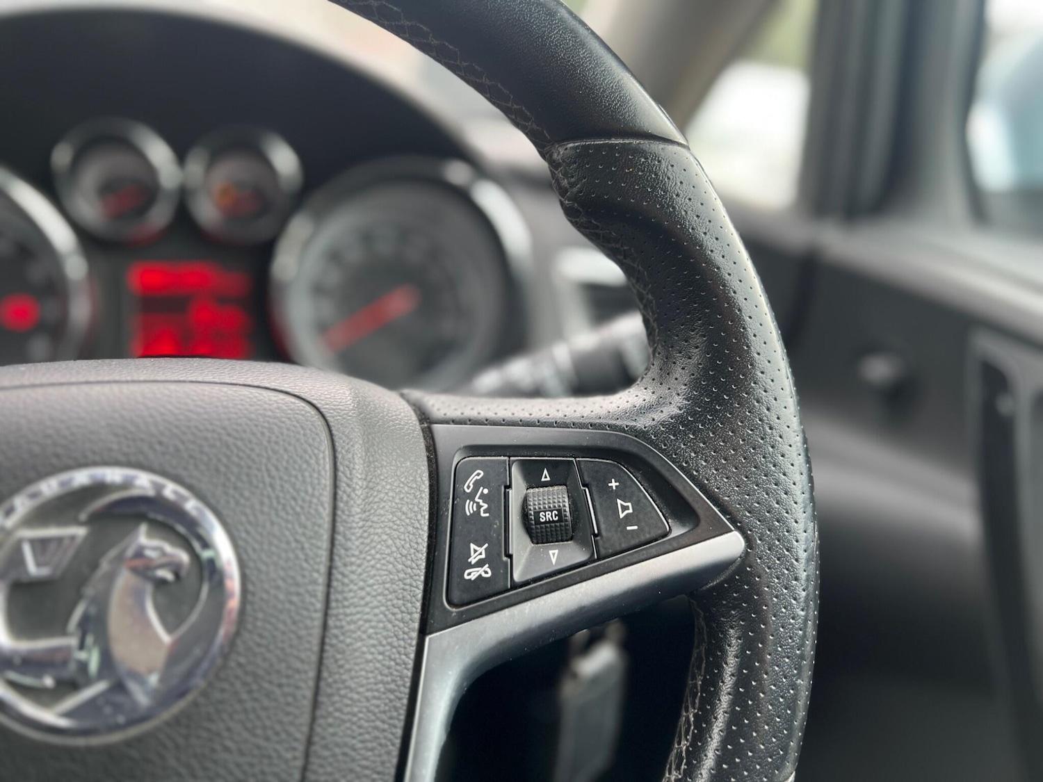 Used Vauxhall Astra 2014 for sale - 76781541: Photo 16