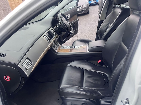 Used Jaguar XF 2012 for sale - 75430885: Photo 10