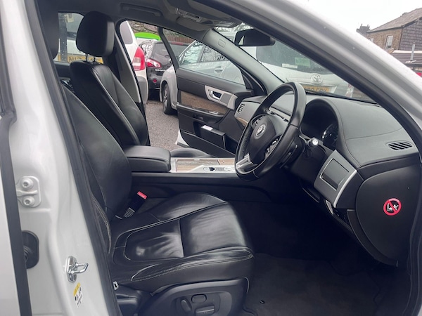 Used Jaguar XF 2012 for sale - 75430885: Photo 12
