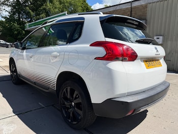 Used Peugeot 2008 2015 for sale - 78902110: Photo