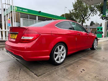 Used Mercedes-Benz C-Class 2015 for sale - 75781348: Photo