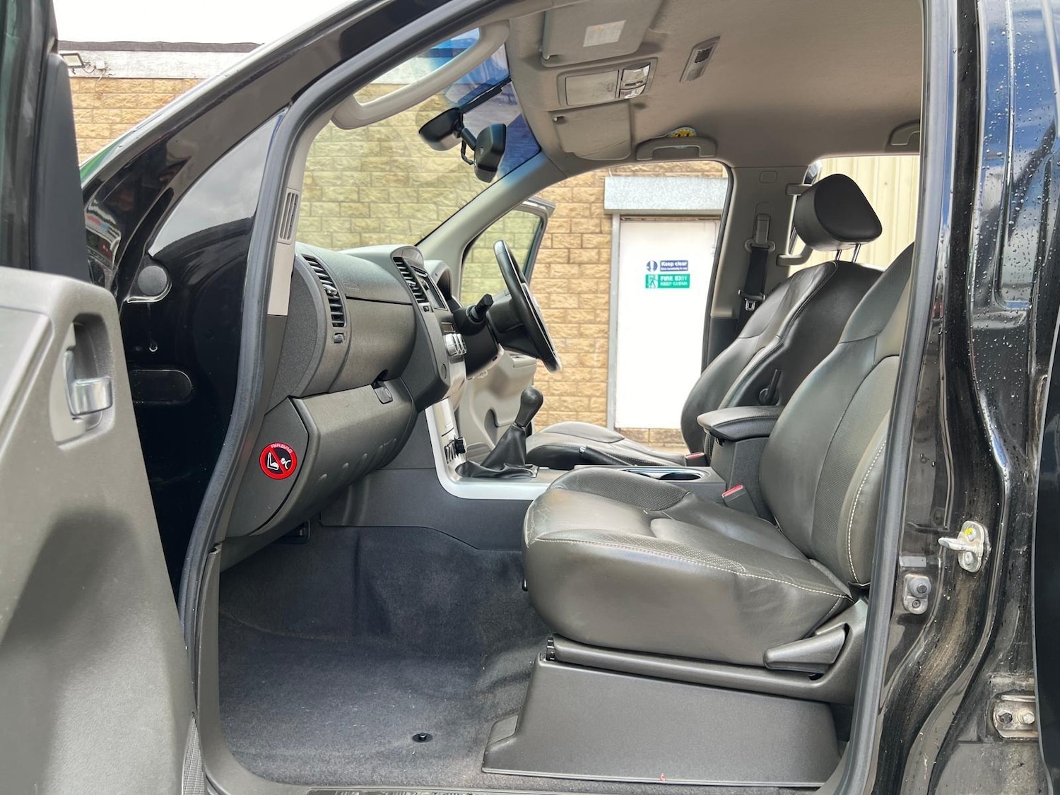 Used Nissan Navara 2013 for sale - 77634012: Photo 12