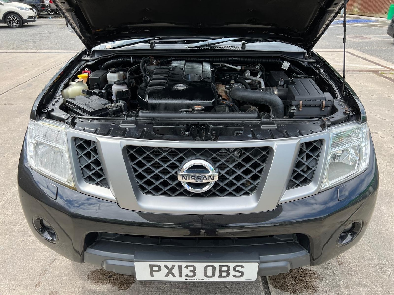 Used Nissan Navara 2013 for sale - 77634012: Photo 8