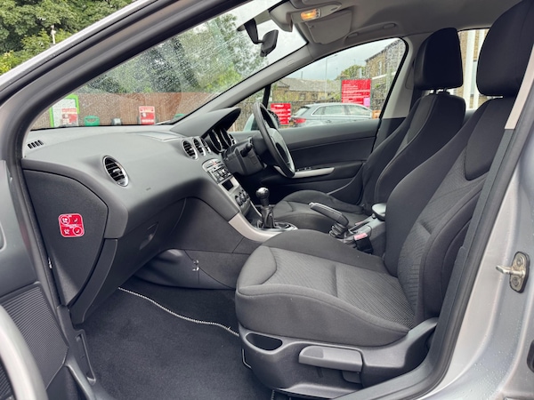 Used Peugeot 308 2013 for sale - 75430588: Photo 17