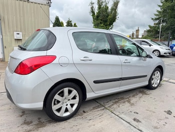 Used Peugeot 308 2013 for sale - 75430588: Photo