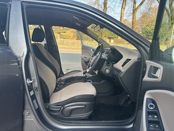 Used Hyundai i20 2015 for sale - 77978114: Photo