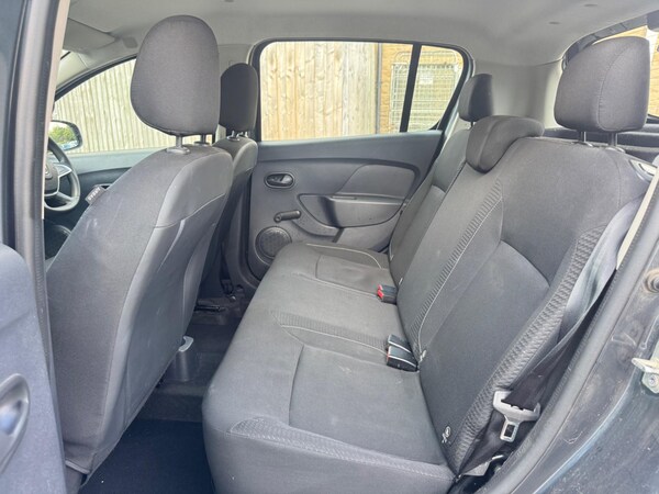 Used Dacia Sandero 2018 for sale - 75477779: Photo 17